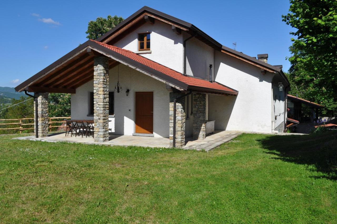 Il Casolare Bioenergetico Acomodação com café da manhã Albareto  Exterior foto