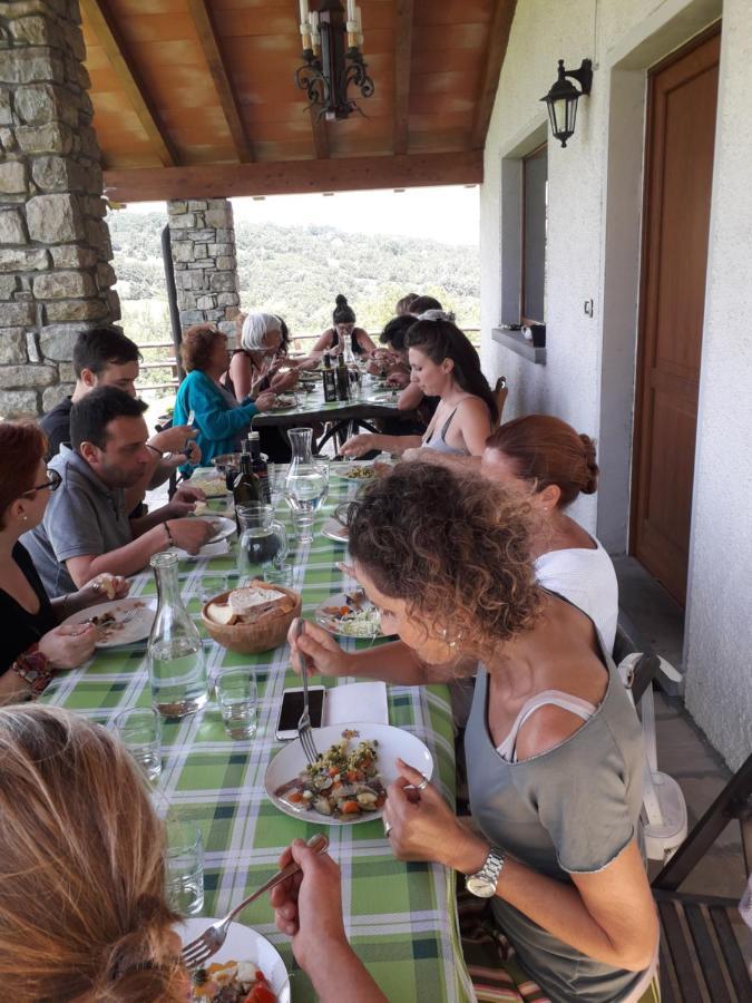 Il Casolare Bioenergetico Acomodação com café da manhã Albareto  Exterior foto