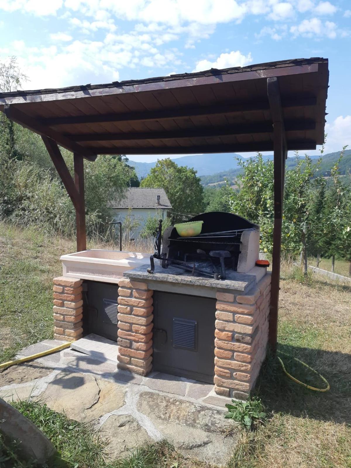 Il Casolare Bioenergetico Acomodação com café da manhã Albareto  Exterior foto